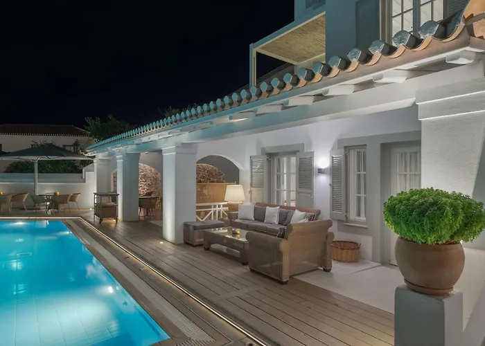 Zoe'S Club Aparthotel Spetses Town