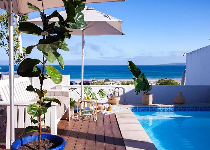 Paternoster Lodge