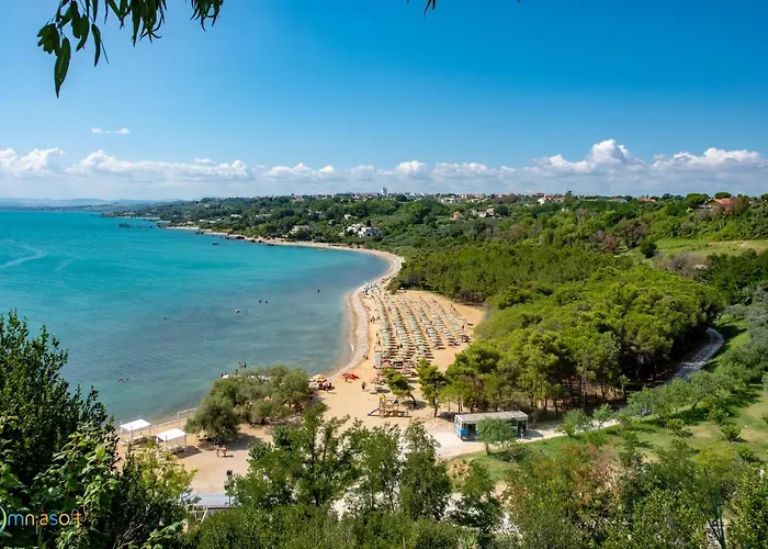 Grotta Del Saraceno Aparthotel Vasto