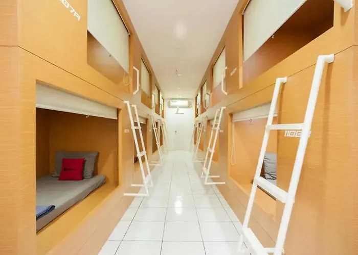 Reddoorz Hostel Near Taman Puring Jakarta