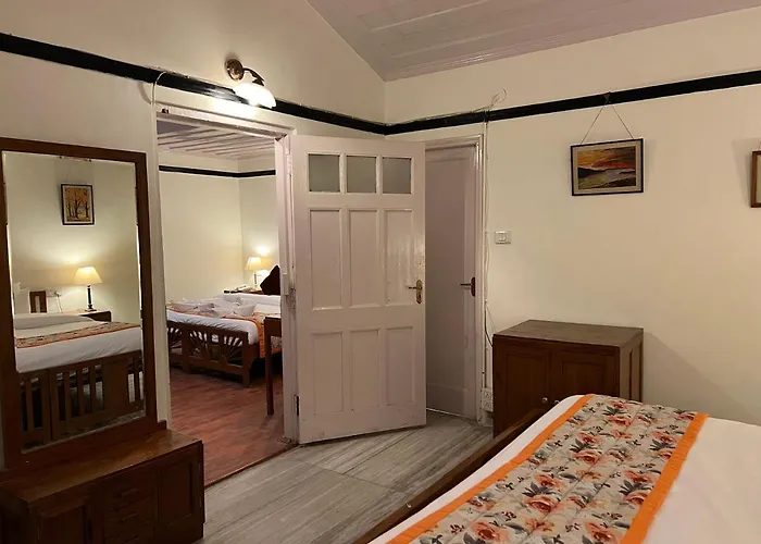 Hotel Woodpark Shimla