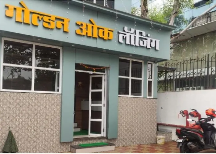 Golden Oak Lodging By Wb Inn Mumbai