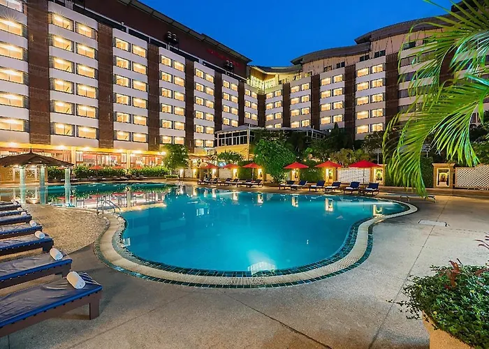 Mountain Beach Resort & Convention Center Pattaya