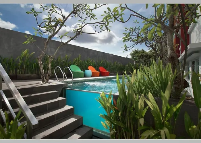 Zuri Express Jimbaran Hotel