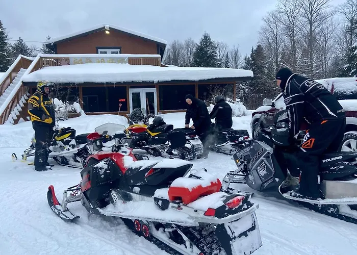Madawaska Lodge