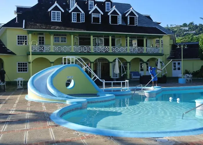 Deluxe Sandcastles Condos Ocho Rios