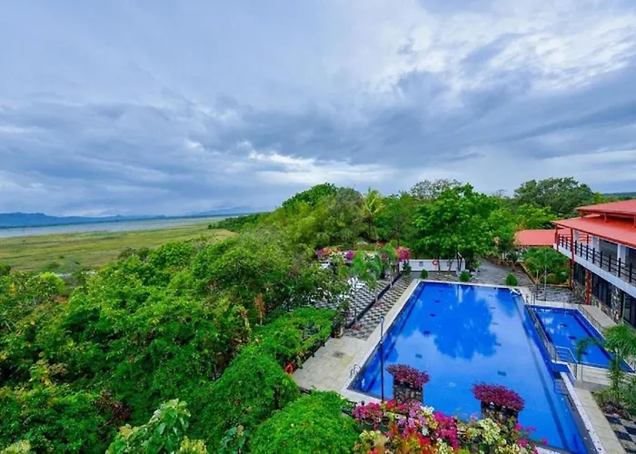 Centauria Wild Resort Udawalawe