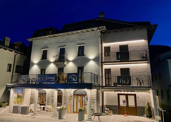 Hotel Sciatori 3 Stelle Superior Temu