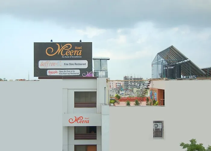 Hotel Meera Raipur 