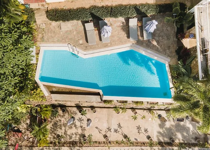Saravoan-Kep Hotel