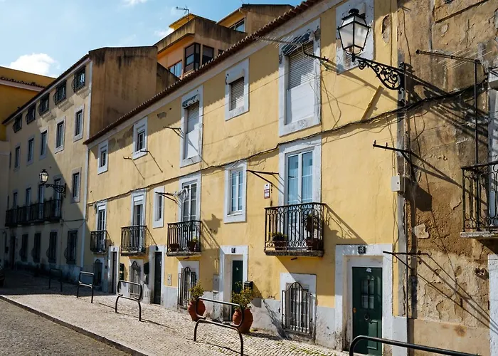 Santa Clara Lisbon Rooms