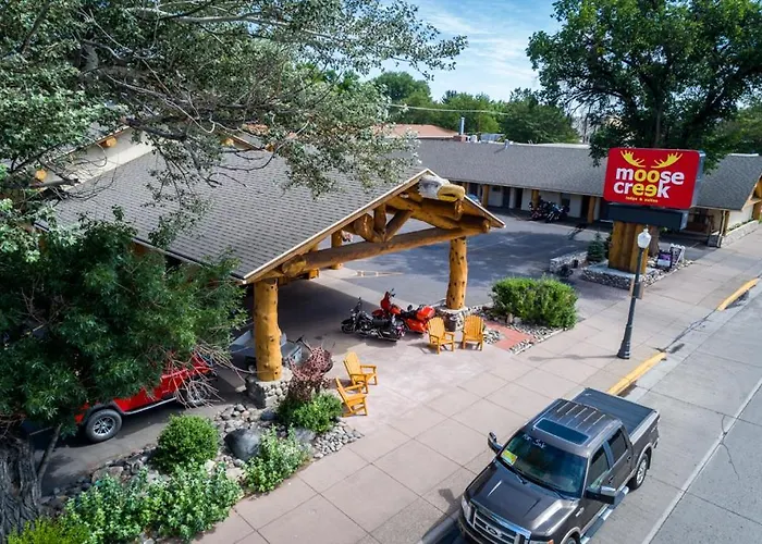 Moose Creek Lodge & Suites Cody