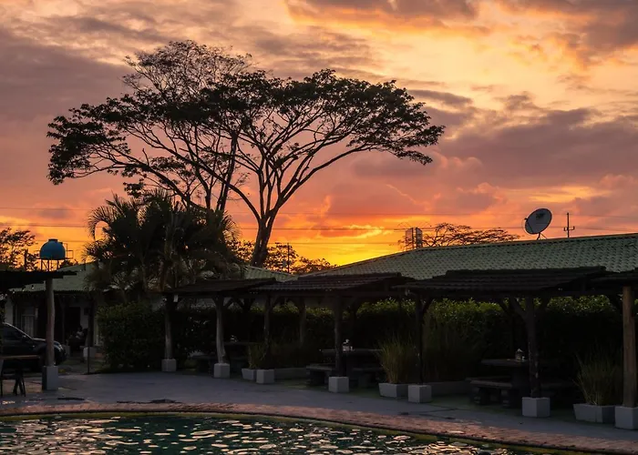 Hotel El Rancho Quepos
