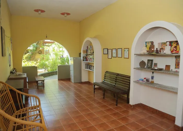 Laluna Ayurveda Resort Bentota