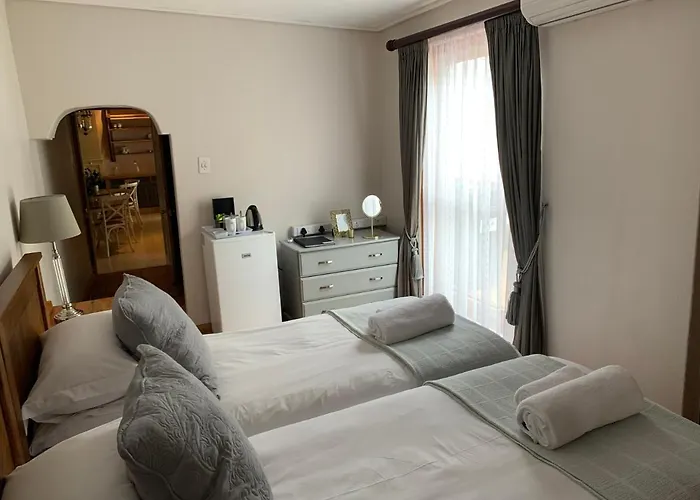 Avenues Guest House Stellenbosch
