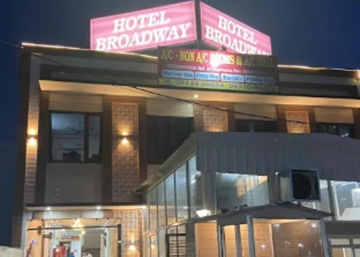 Hotel Broadway By Wb Inn Amritsar