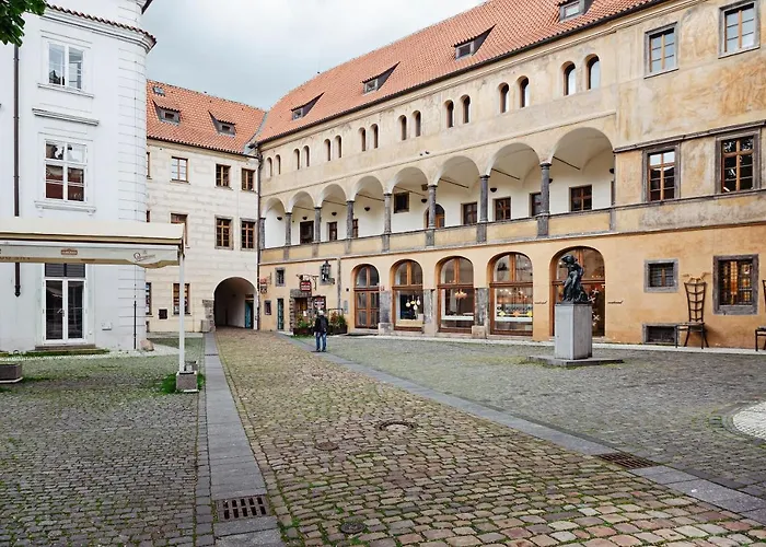 Hotel U modrého orla - At the blue eagle Praga