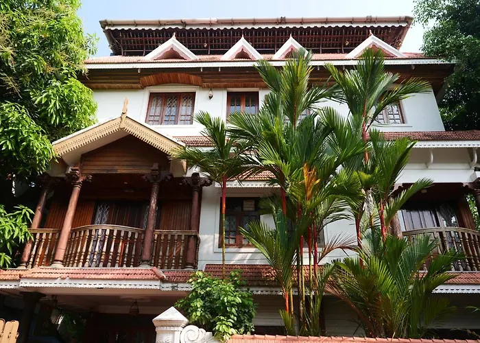 Hotel White Rose Kochi