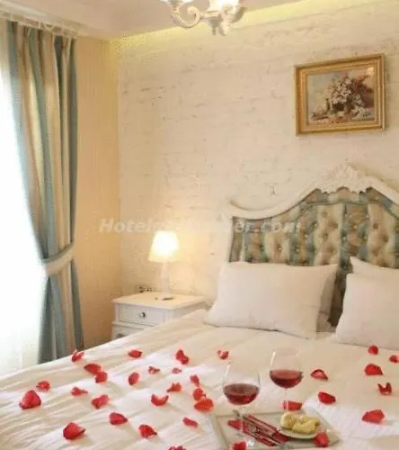 Moss Suites Hotel İstanbul