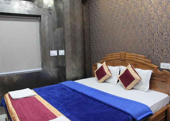 Oyo 11346 Hotel Tazz Odisha Bhubaneswar