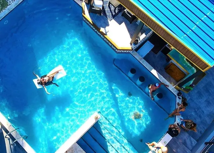 Aqua Marina Beach Club Rincon