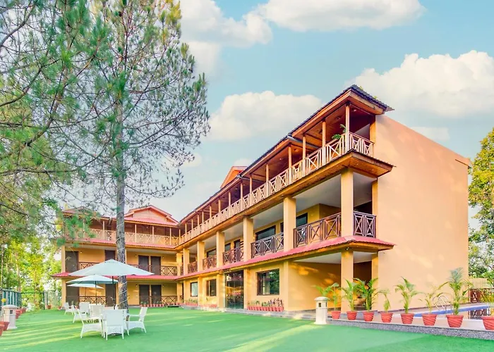 Summit Jungle Resort Lansdowne