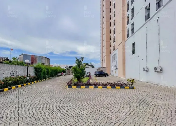 Redliving Apartemen Green Lake View Cimanggis - Win Property Depok