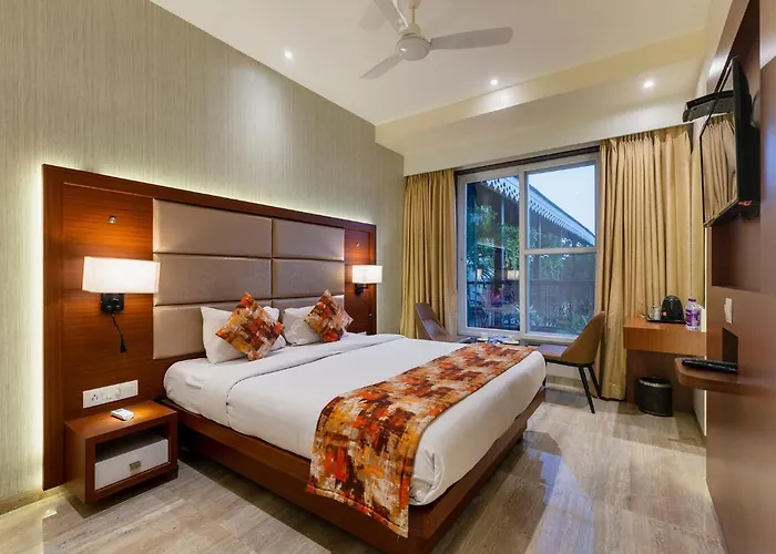 Hotel Town Palace-Best Business Hotel In Bijapur