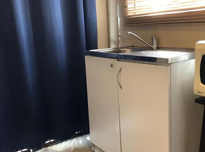Caleb'S Guesthouse Durban