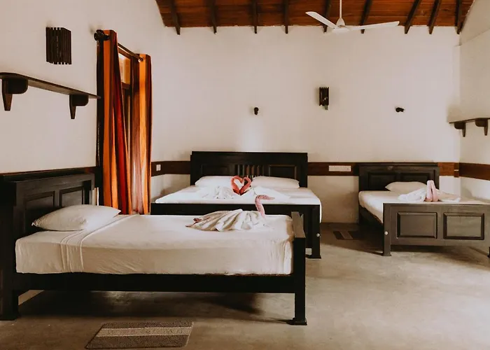 Shiva'S Beach Cabanas Tangalle