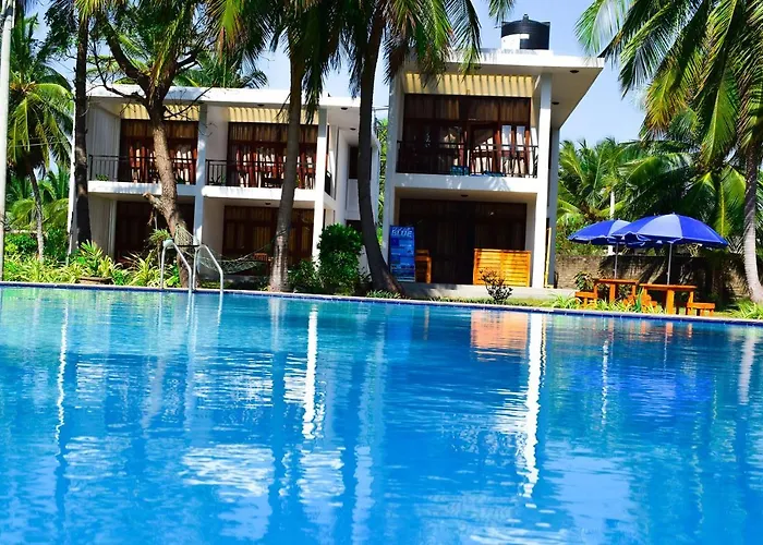 High Park Hotel Nilaveli
