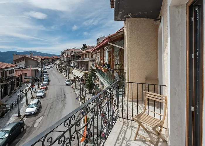 Arahova Inn Hotel