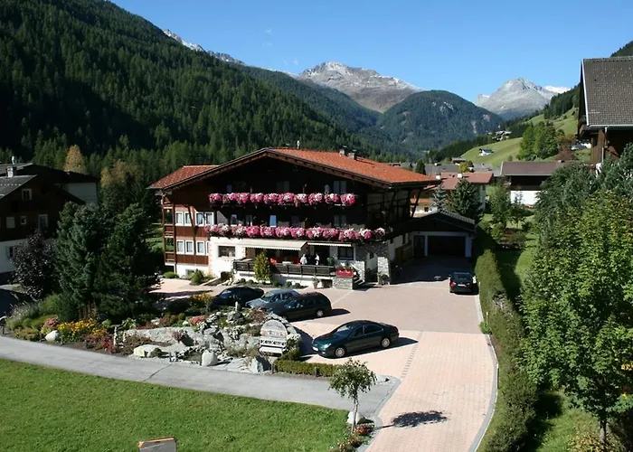 Hotel Haus Angela St. Jakob in Defereggen