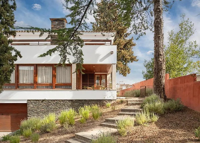 Hotel Casa Maui Banyoles