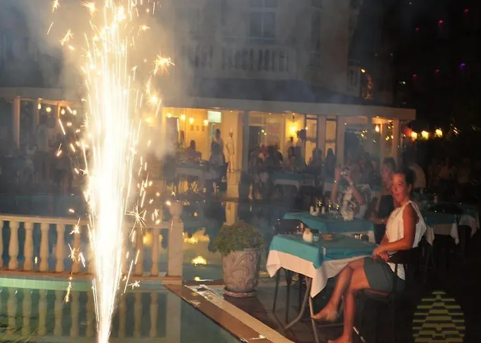 Azak Hotel Alanya