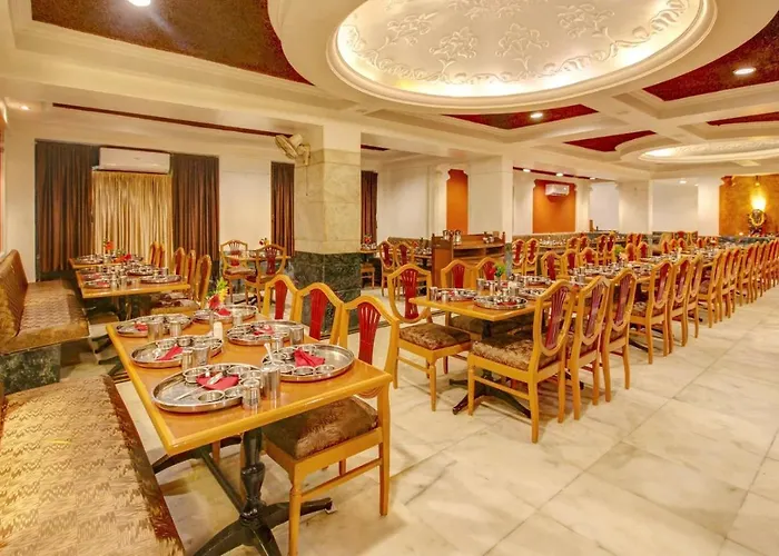 Hotel Yuvraj Vadodara