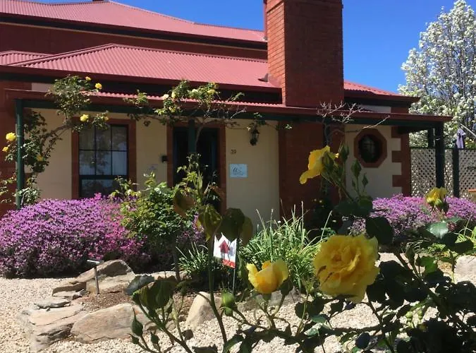 Wine And Roses Bed And Breakfast Mclaren Vale