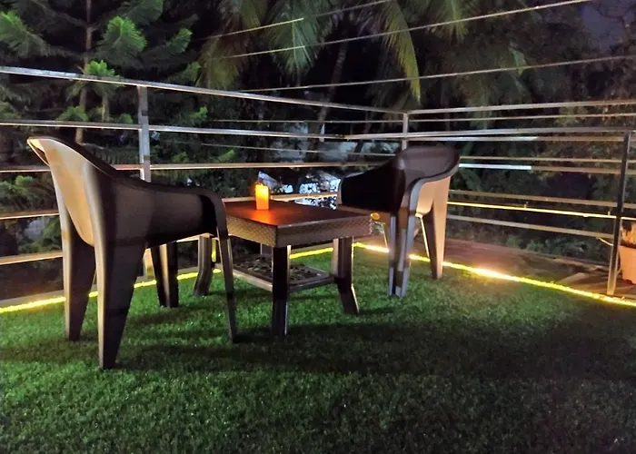 Mhatre'S Guest House Alibag