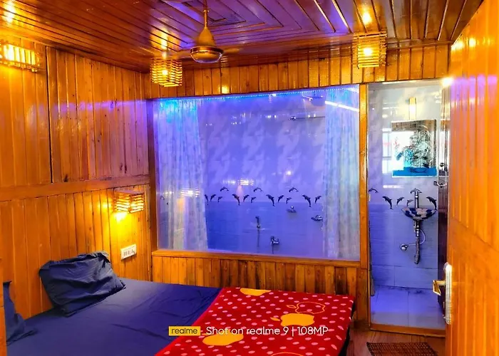Altafs Motel Matheran