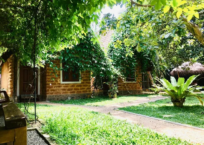 Sky View Cabin Unawatuna