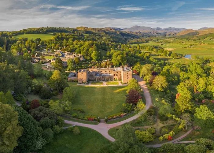 Muncaster Castle Coachman'S Quarters Hotel Ravenglass