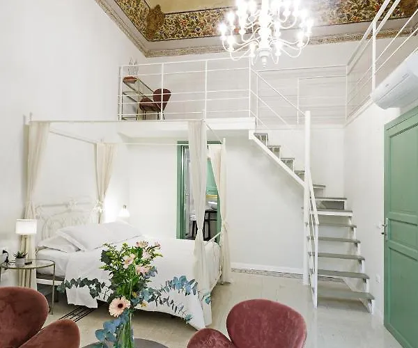 Palà Suites Naples