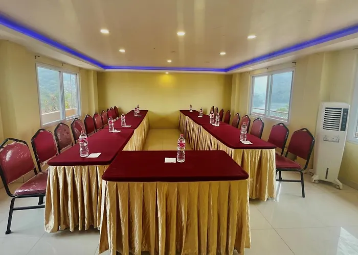 Hotel Lake Shore Pokhara