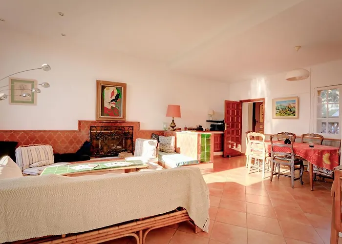 Hotel Les Iles D'Or à Le Le Rayol-Canadel-sur-Mer
