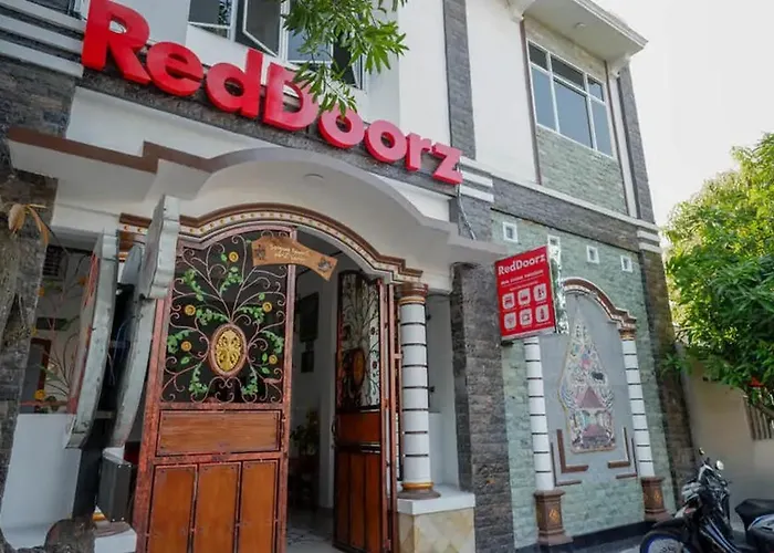 Reddoorz Near Stasiun Purwosari Hotel Surakarta 