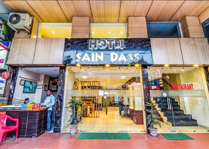 Fabhotel Sain Dass Kanpur