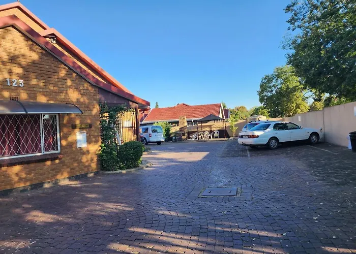 Southy Inn By The Lake Benoni