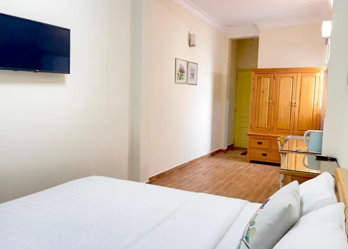 Cozy House 140 Hotel TP. Hồ Chí Minh
