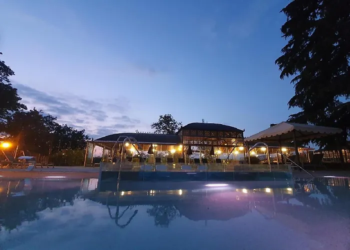 Hotel Villa Beccaris Monforte D'Alba