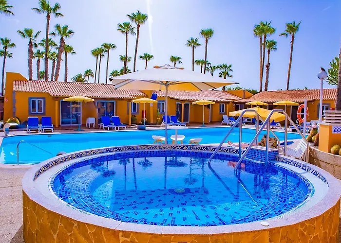Bungalows Los Almendros - Gay Exclusive Playa del Inglés